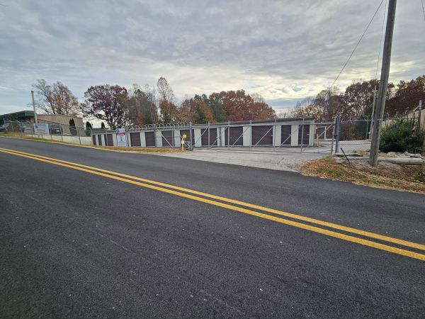 StorMark Self Storage - Danville Parker Rd. - 253 Parker Road