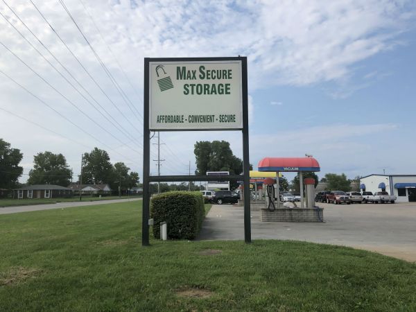 Max Secure Storage- Hydraulic - 3360 South Hydraulic Avenue