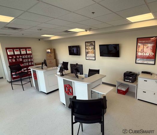 CubeSmart Self Storage - 1250 West Market Street - VA - 1250 West Market Street