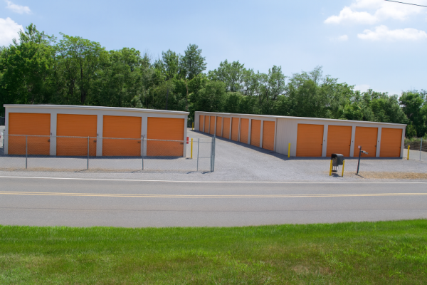 Hamburg 61 Storage - 375 Woodland Road