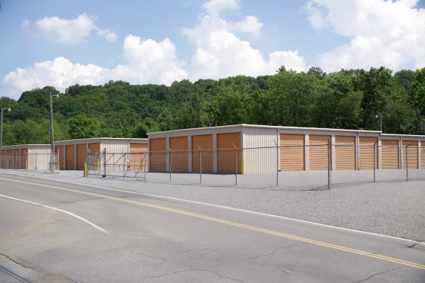 Hamburg 61 Storage - 375 Woodland Road