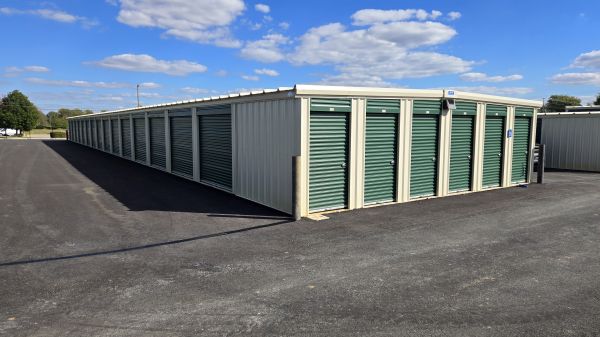 72 Storage - 225 Rocherty Road