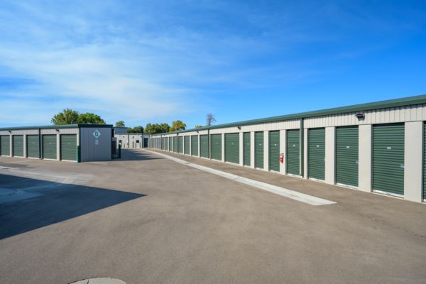 Stor-It Self Storage - Kings Road Location - 58 North Kings Road
