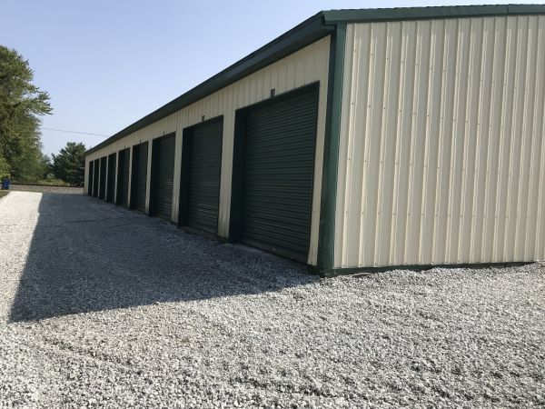 Hometown Express Storage Summitville - 16525 North 150 East