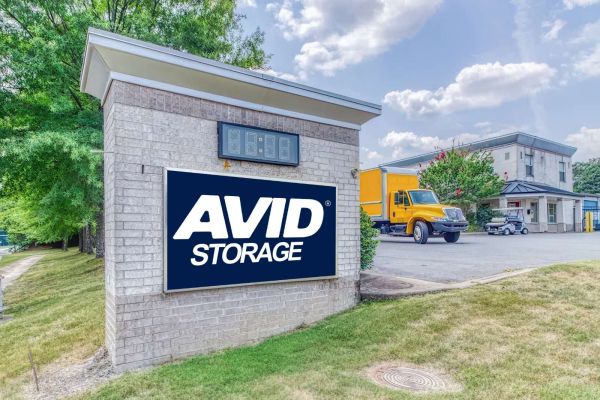 Avid Storage - University AR - 2010 South University Avenue