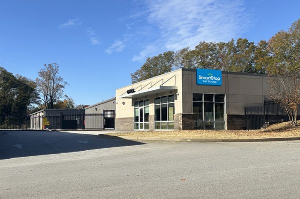 SmartStop Self Storage - Spartanburg - 899 E Main St - 899 East Main Street