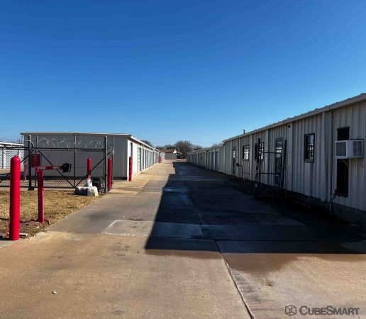 CubeSmart Self Storage - 4111 Old Jacksboro Highway - TX - 4111 Old Jacksboro Highway
