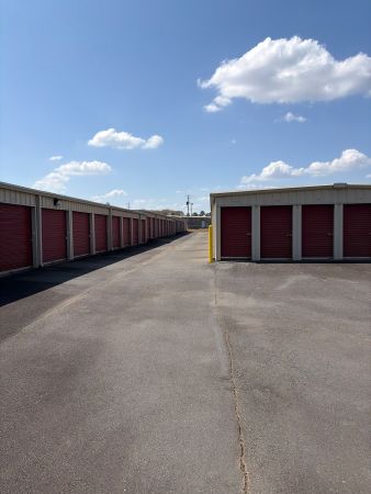 10 Federal Storage - Northgate Dr - 503 Northgate Drive