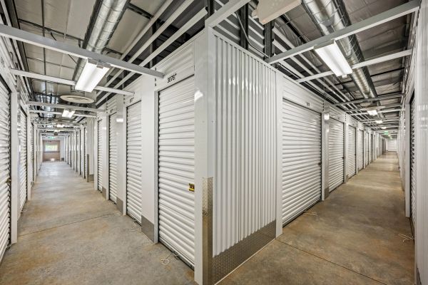 Air Park Self Storage - 3200 Cameron Park Drive