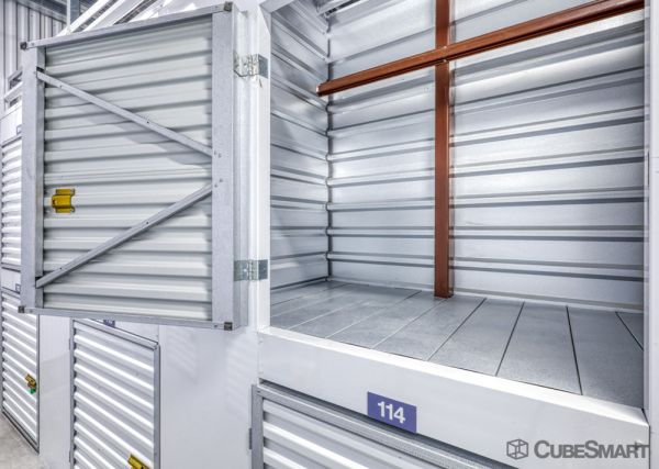 CubeSmart Self Storage - 9068 Mac Drive - FL - 9068 Mac Drive