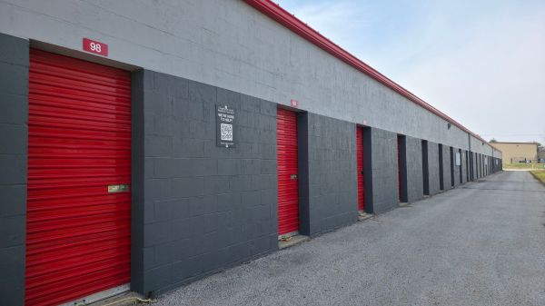 10 Federal Storage - Fuller St - 1624 Fuller Road