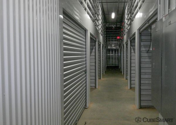 Kirkland Premier Storage - 5650 Northeast Ferncroft Rd - OR - 5650 Northeast Ferncroft Road