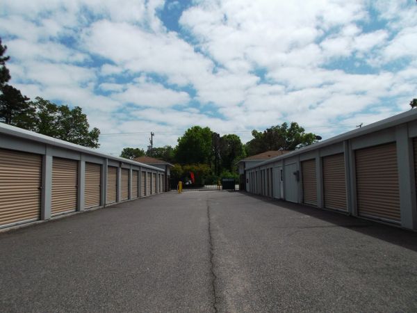 AAAA Self Storage - 1332 Virginia Beach Boulevard