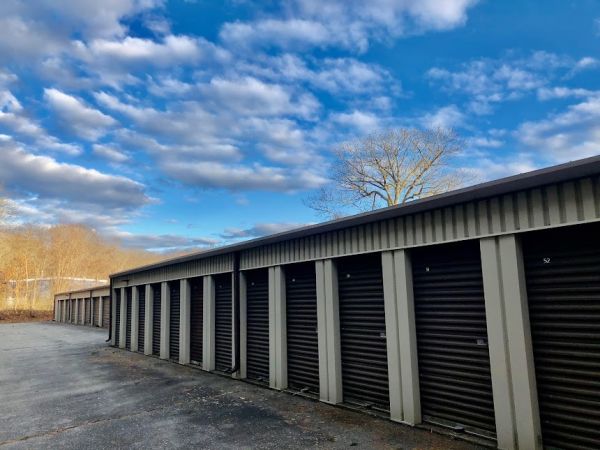Atrium Storage - 1380 Gold Star Hwy - 1380 Gold Star Highway