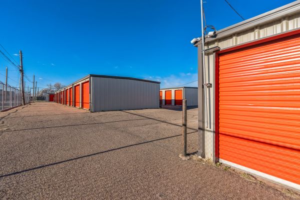 Amarillo Self Storage - 700 North Houston Street
