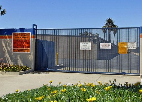 Pouch Self Storage - Long Beach Self Storage - 1856 Cherry Avenue