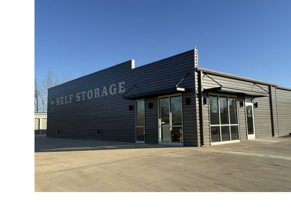 Stow & Co Storage - 1823 U.S. 69