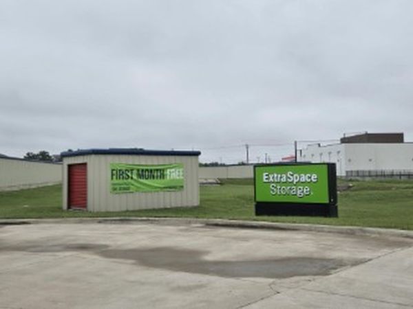 Extra Space Storage - 5163 - Georgetown - Shell Rd - 3901 Shell Road