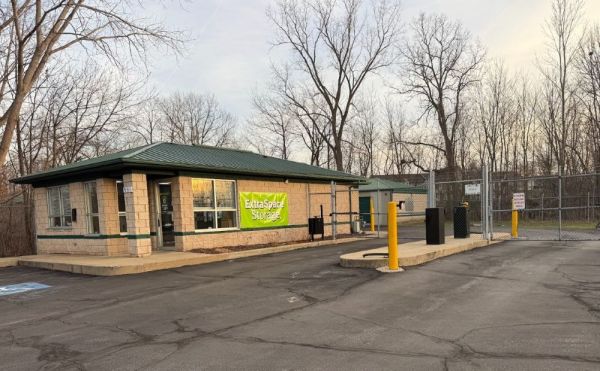 Extra Space Storage - 5118 - Michigan City - 951 E US Highway 20 - 951 U.S. 20