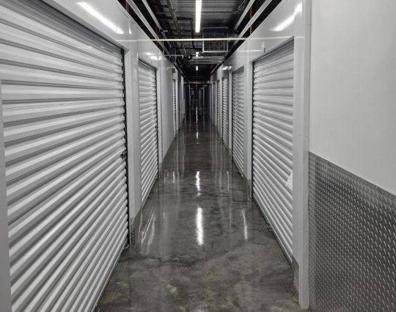 Extra Space Storage - 5090 - Summerville - Quality Dr - 165 Quality Drive