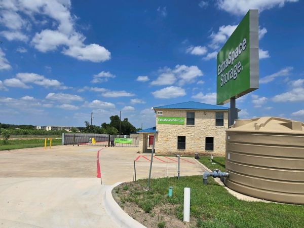 Extra Space Storage - 5164 - Liberty Hill - N Hwy 183 - 400 North US Highway 183