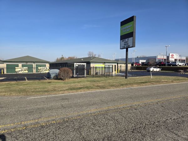 Extra Space Storage - 5119 - Merrillville - 4220 E Lincoln Hwy - 4220 East U.S. Highway 30