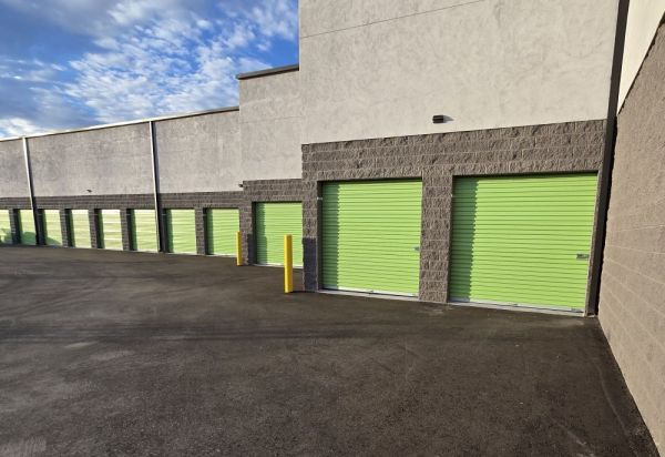 Extra Space Storage - 6754 - Phoenix - 1935 W Broadway Rd - 1935 West Broadway Road