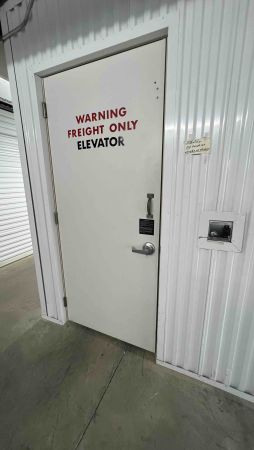 Downtown Storage Pensacola - 908 East Wright Street