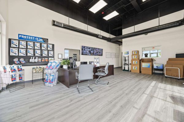Garland Self Storage - 6330 N. President George Bush Highway Ste 101