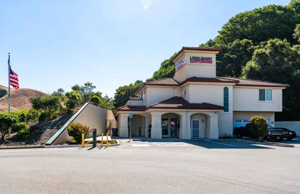 Lockaway Storage - 8555 Dublin Canyon Road