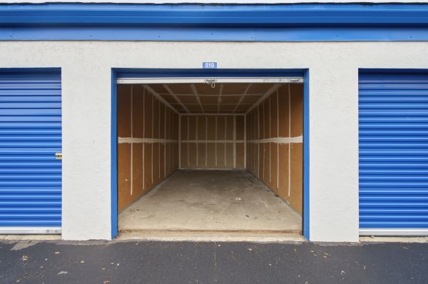 StoragePRO Self Storage of Woodland - 1319 East Beamer Street