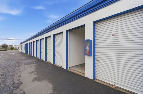 StoragePRO Self Storage of Woodland - 1319 East Beamer Street
