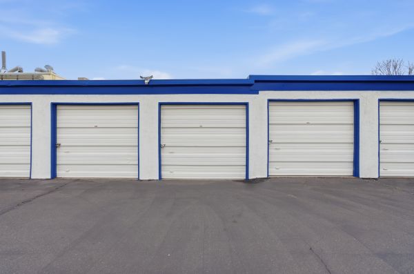 StoragePRO Self Storage of Woodland - 1319 East Beamer Street