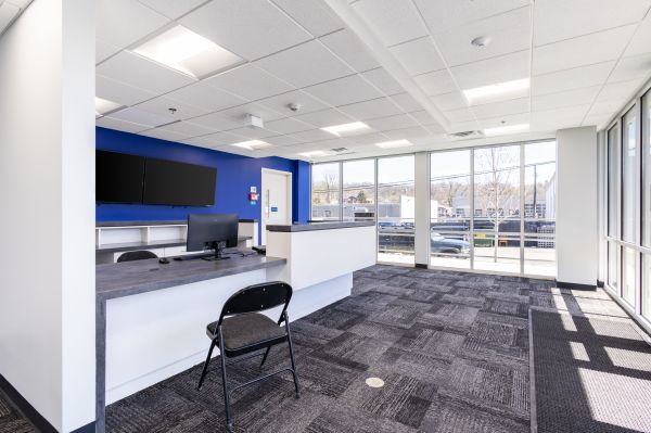 Snapbox Self Storage - Elmsford - 42 Hayes Street - 42 Hayes Street