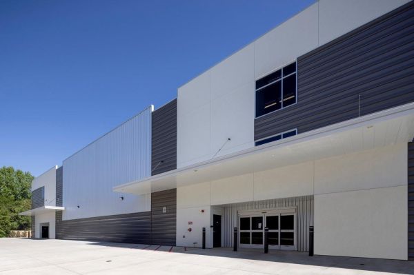 The Storage Center 8070 - Warden - 5035 Warden Road