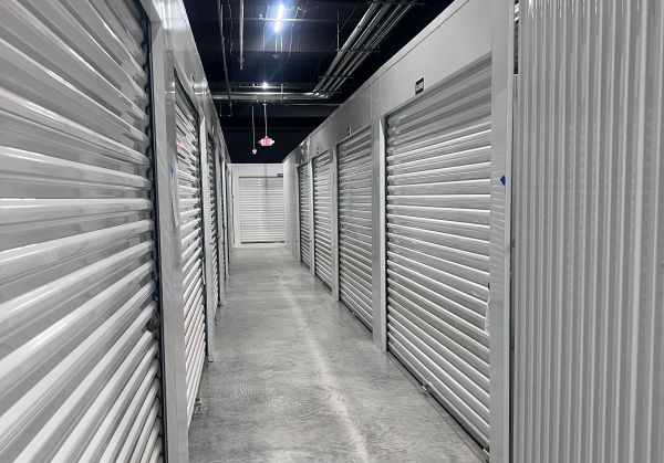 Canam Self Storage - 530 Wellington Avenue