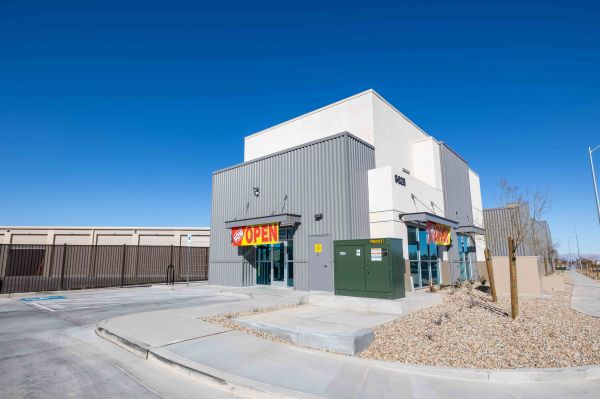 My Self Storage Space - Silverado - 9625 Gilespie Street