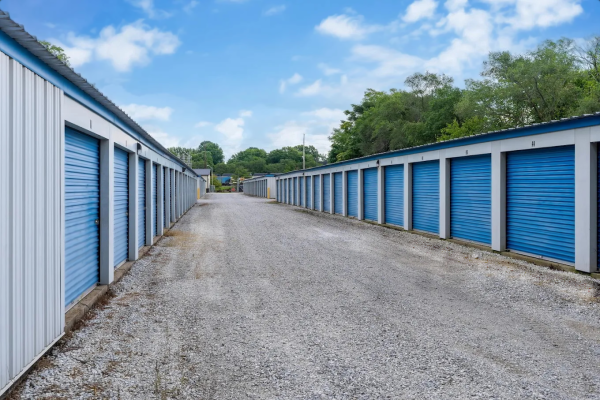SpaceVault Self-Storage - Lafayette - 1652 Canal Road