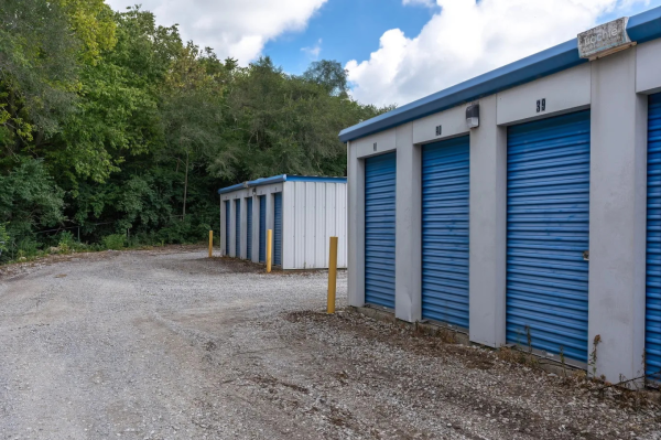 SpaceVault Self-Storage - Lafayette - 1652 Canal Road