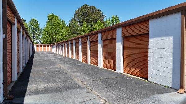 EasyHub Storage - Conyers - 1686 Georgia 138