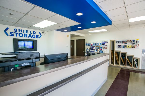 Shield Storage - 4450 N Jones Blvd - 4850 North Jones Boulevard