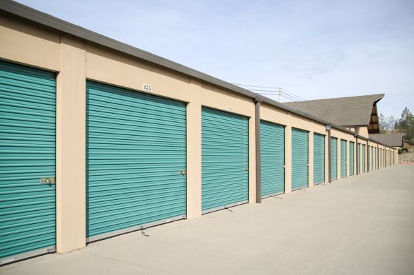 Old Barn Self Storage - 175 Spring Hill Drive