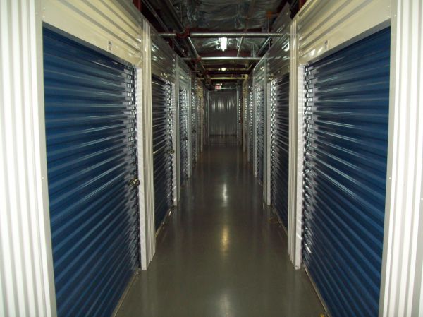 AAAA Self Storage - AR - 2305 South Walter Reed Drive