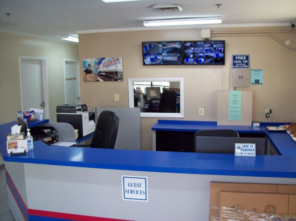 AAAA Self Storage - AR - 2305 South Walter Reed Drive