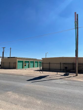 Hobbs Self Storage - 1515 West Broadway Place