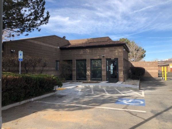 Vista Park Self Storage - 2845 Vista Boulevard