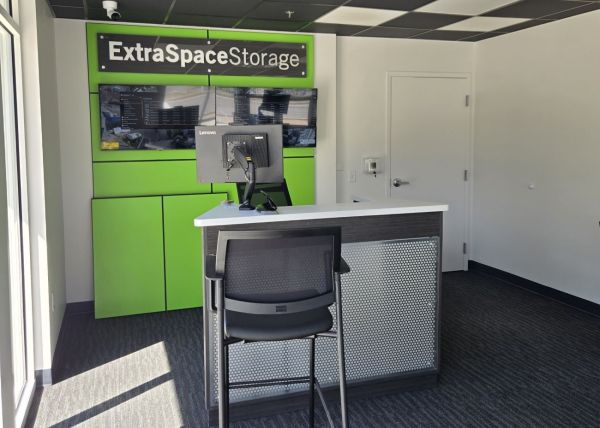 Extra Space Storage - 6649 - St Johns - Doctors Village Dr - 140 Doctors Village Drive