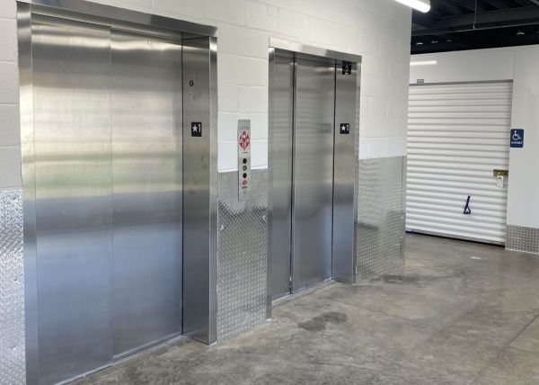 Extra Space Storage - 6649 - St Johns - Doctors Village Dr - 140 Doctors Village Drive