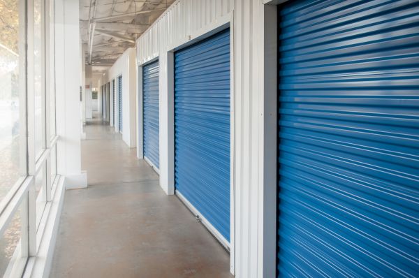 9th and X Self Storage - 2410 9Th Street