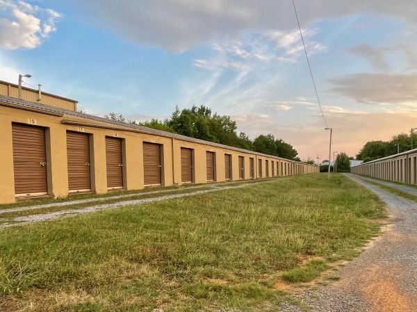 Storage Depot - Fort Payne - 156 45th Street Northeast